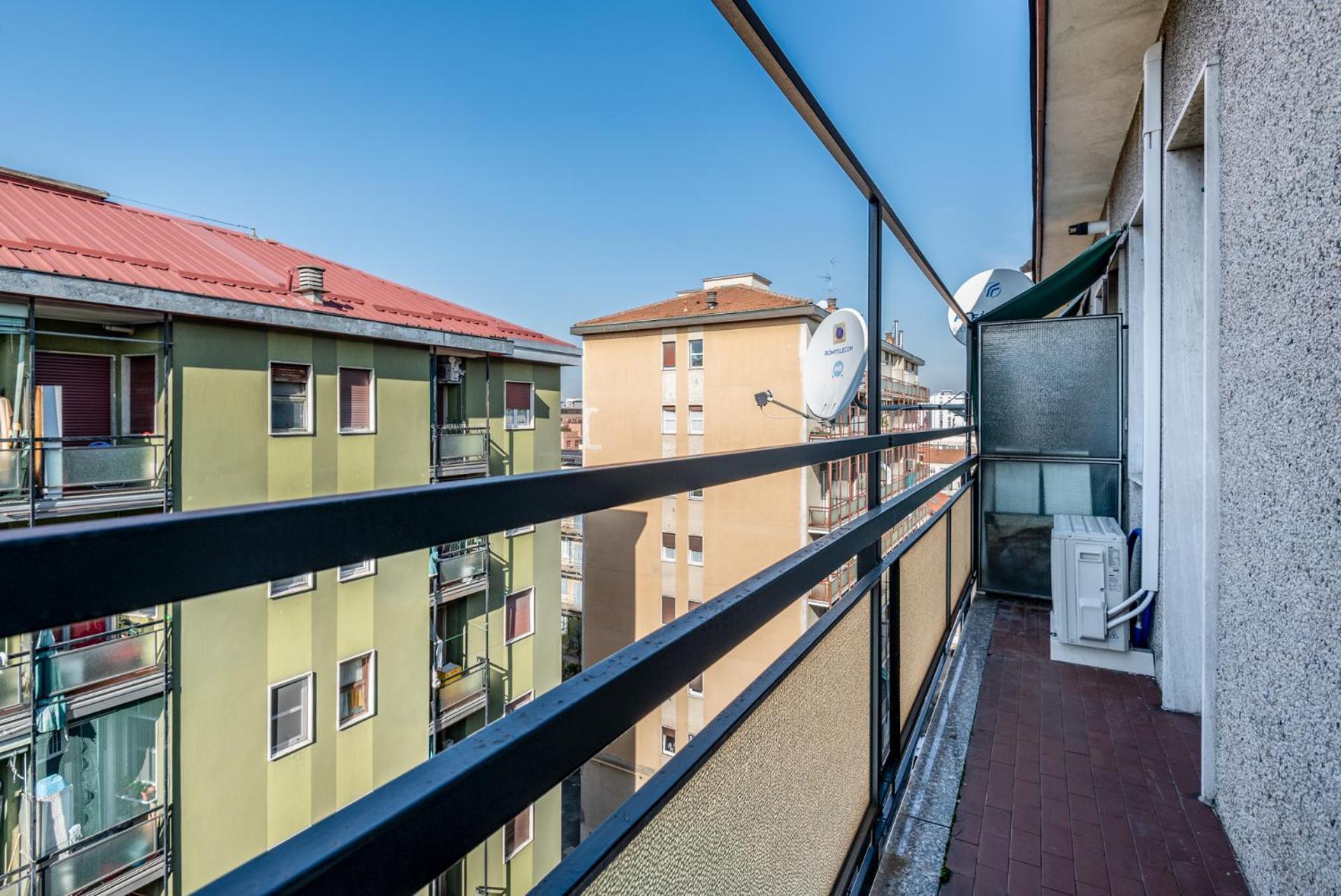 Milano 2 Pax Wi-Fi Via Tartini 13C Apartment Exterior photo